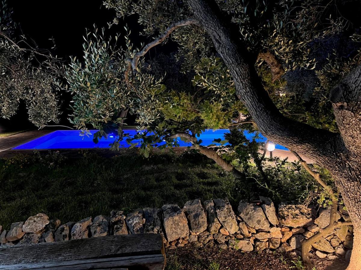 Pietre Bianche Guest House Carovigno Exterior foto