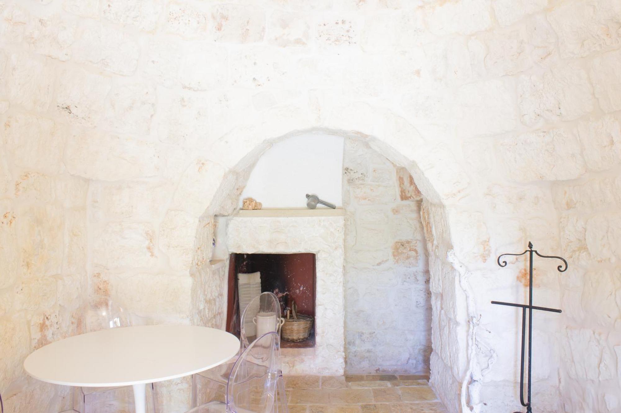 Pietre Bianche Guest House Carovigno Exterior foto